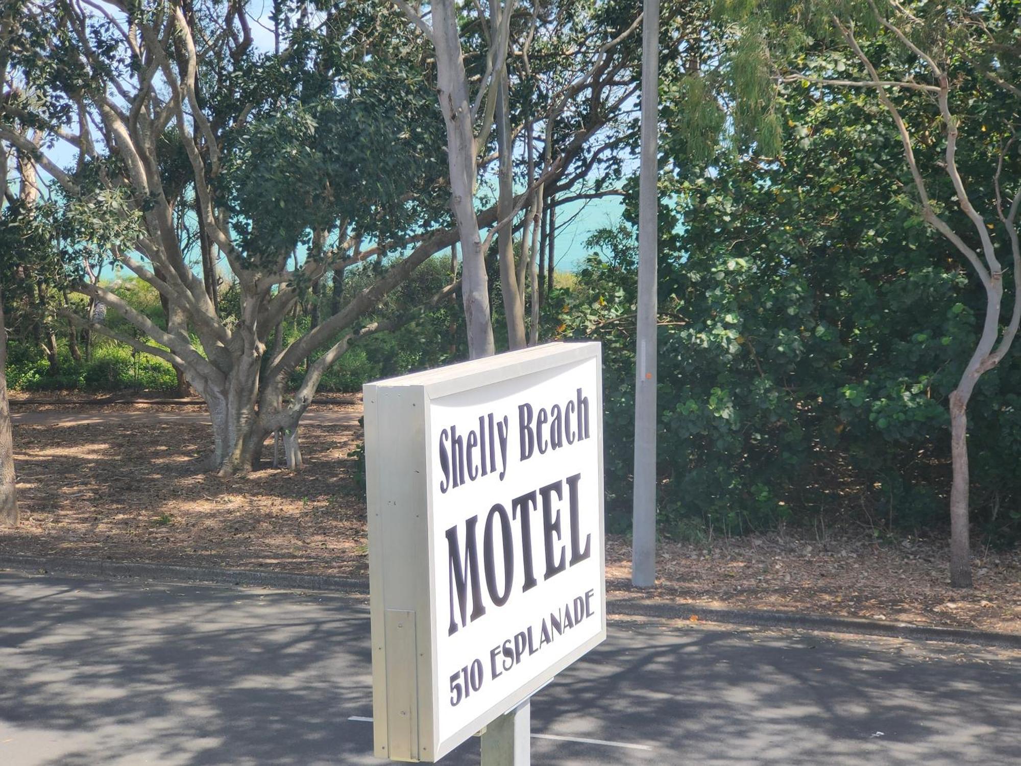 Shelly Beach Motel Херви-Бэй Экстерьер фото